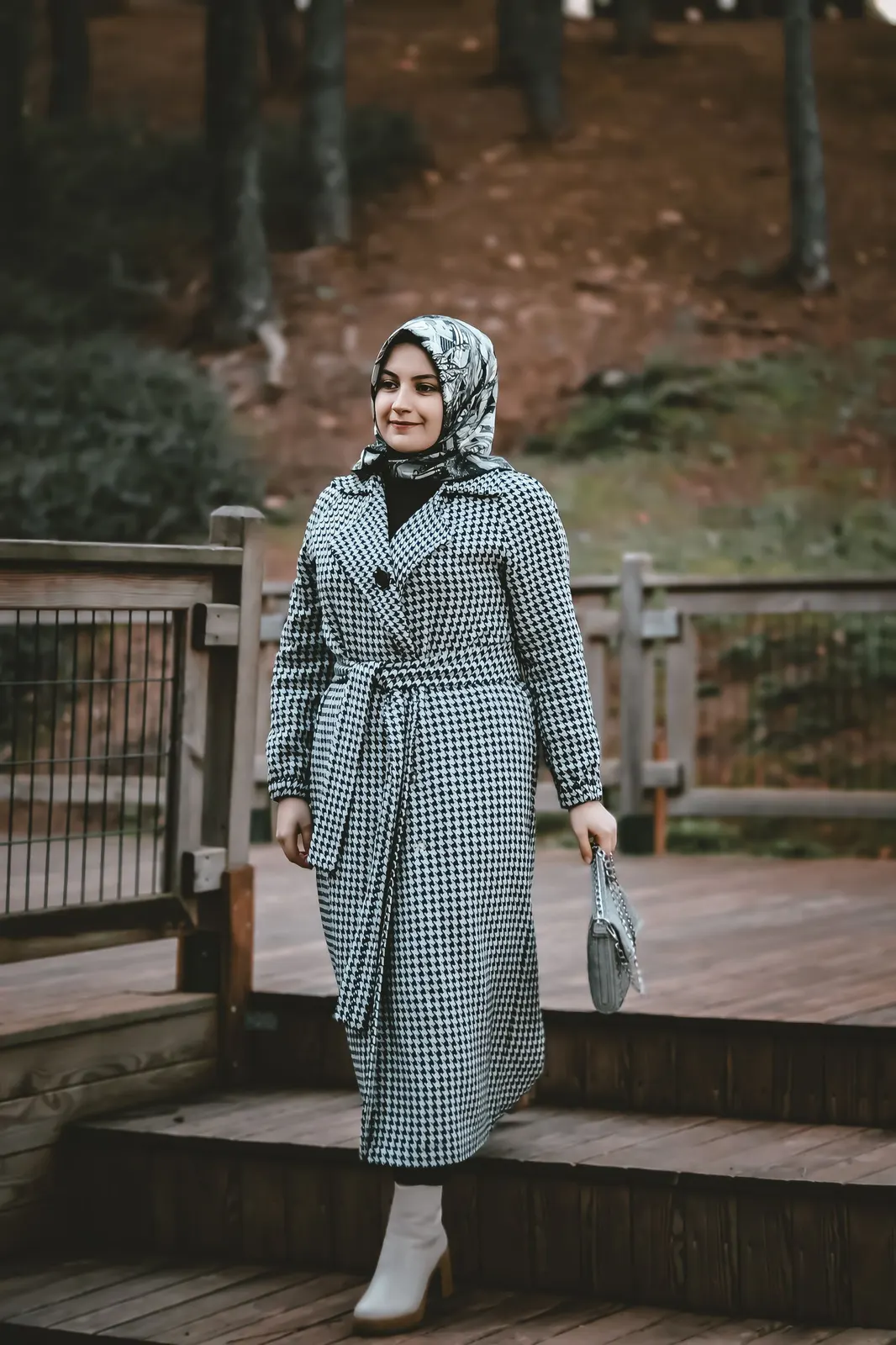 Noir & Blanc Printed Hijab — Monochrome