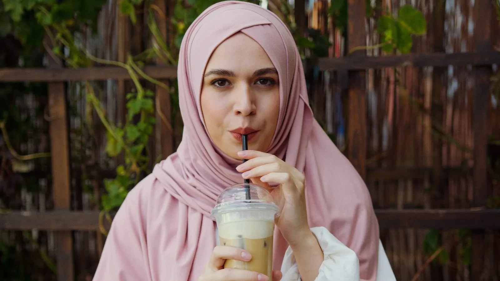 Soie Satin Hijab — Blush